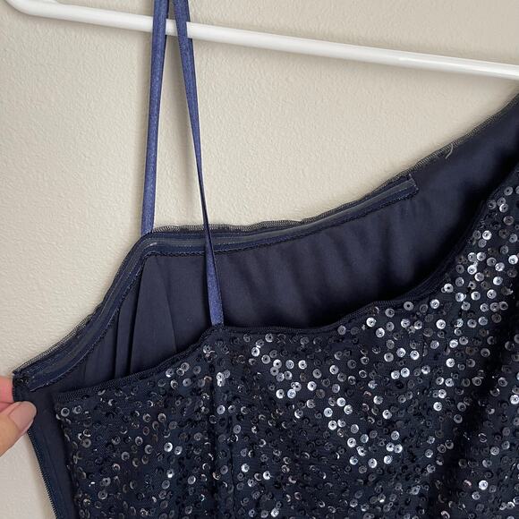 NWT Adrianna Papell Navy Sequin One Shoulder Formal Gown (Size US 8) - Picture 9 of 12